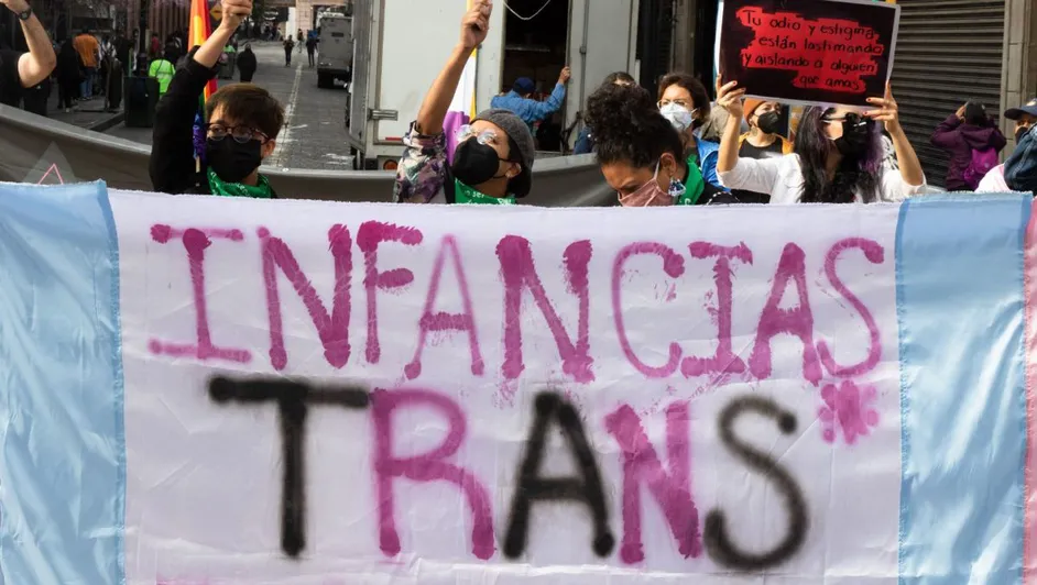 “No están solas”: la importancia del acompañamiento familiar a infancias y adolescencias trans, según una experta