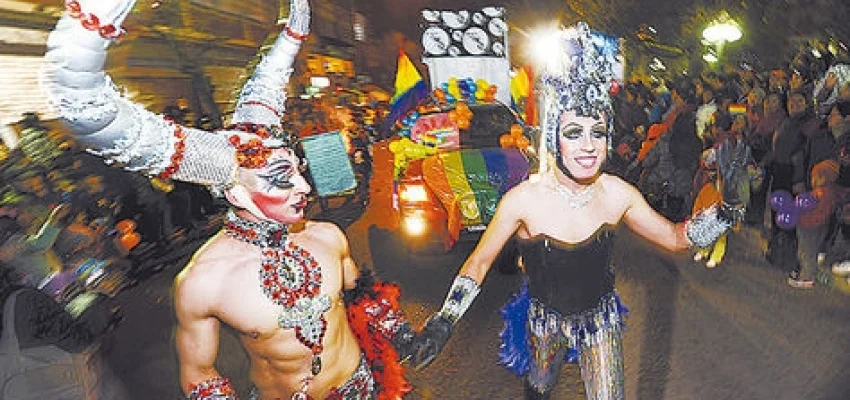 El colectivo TLGB exige el derecho a poder formar familia