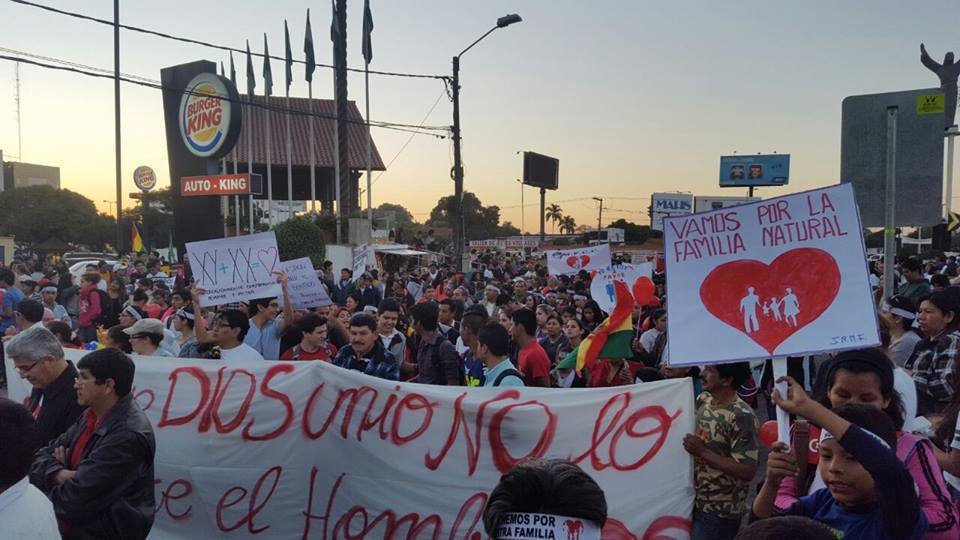 La intolerancia se dispara en el país contra personas LGTBI