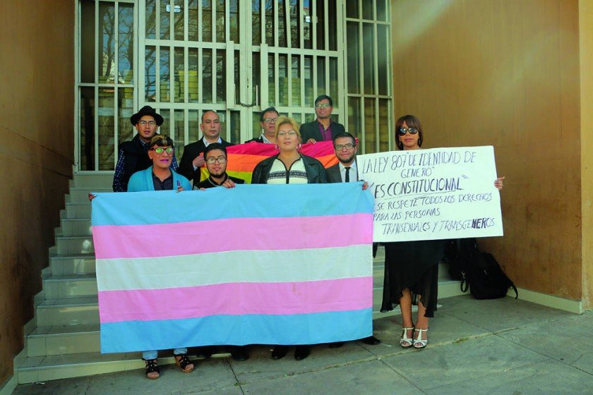 La comunidad LGTBI pide al TCP que falle a su favor