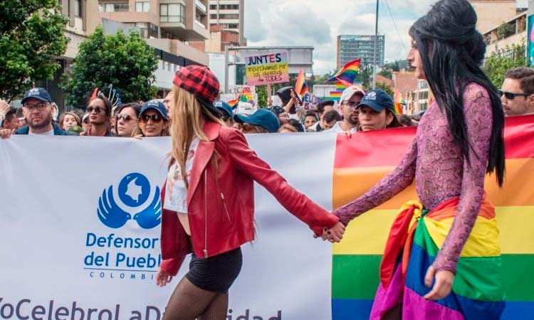 Las personas que cambien de identidad sexual pierden otros derechos