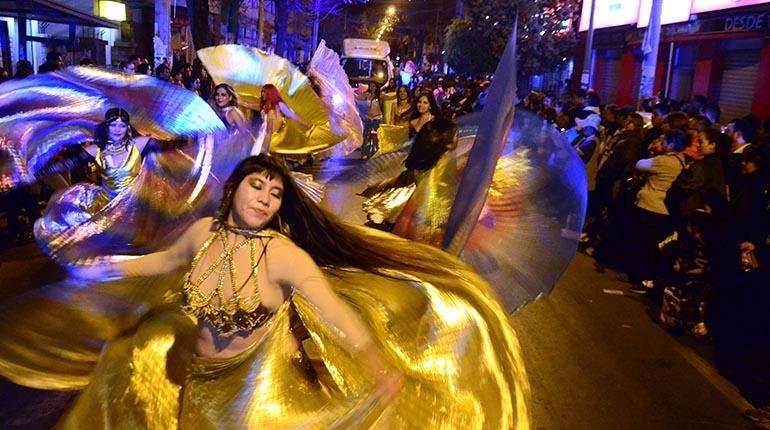 El colectivo LGTBI tomó las calles y celebró medio siglo de orgullo