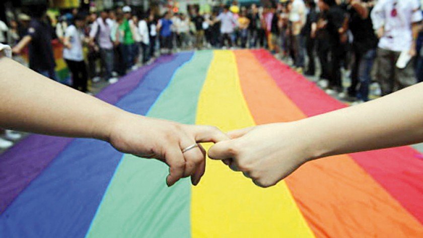 Hombre trans prepara demanda internacional