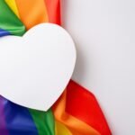 2025 fue un año de quiebre para la salud mental de juventudes LGBTQ+, un informe internacional revela alzas preocupantes en ansiedad, depresión e ideación suicida en medio de discursos hostiles, retrocesos políticos y un entorno que redujo sus espacios seguros