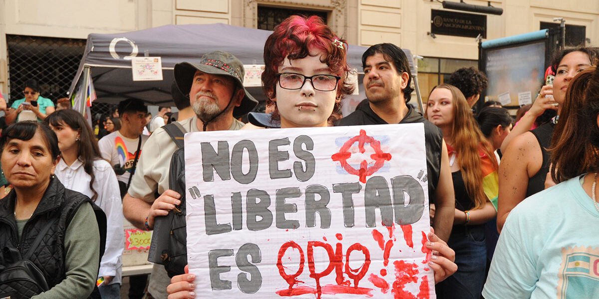 En 2025 los crímenes de odio aumentaron un 70 por ciento en Argentina y creció la violencia institucional hacia LGBT