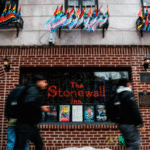 Gobierno de Trump retira la bandera del orgullo LGBTQ del Monumento Nacional Stonewall