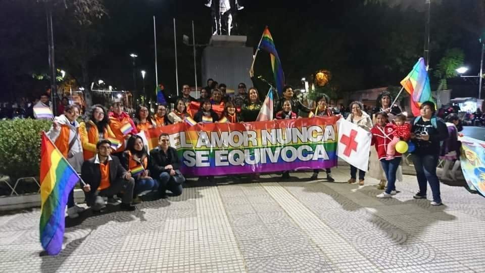 Colectivos LGBTI de Tarija exigen acciones contra la discriminación y recuerdan asesinato de Miguel Coria