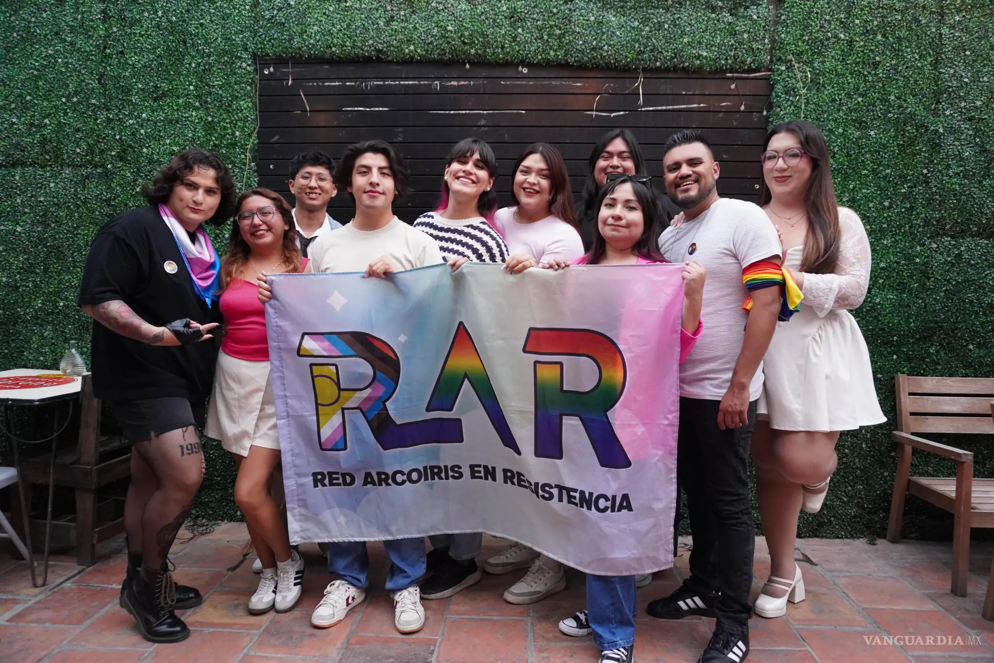 Más allá de la estética: la moda como acto de protesta y resistencia LGBTIQ+
