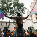Presentan la primera guía clínica adaptada a América Latina y el Caribe para la atención de personas trans