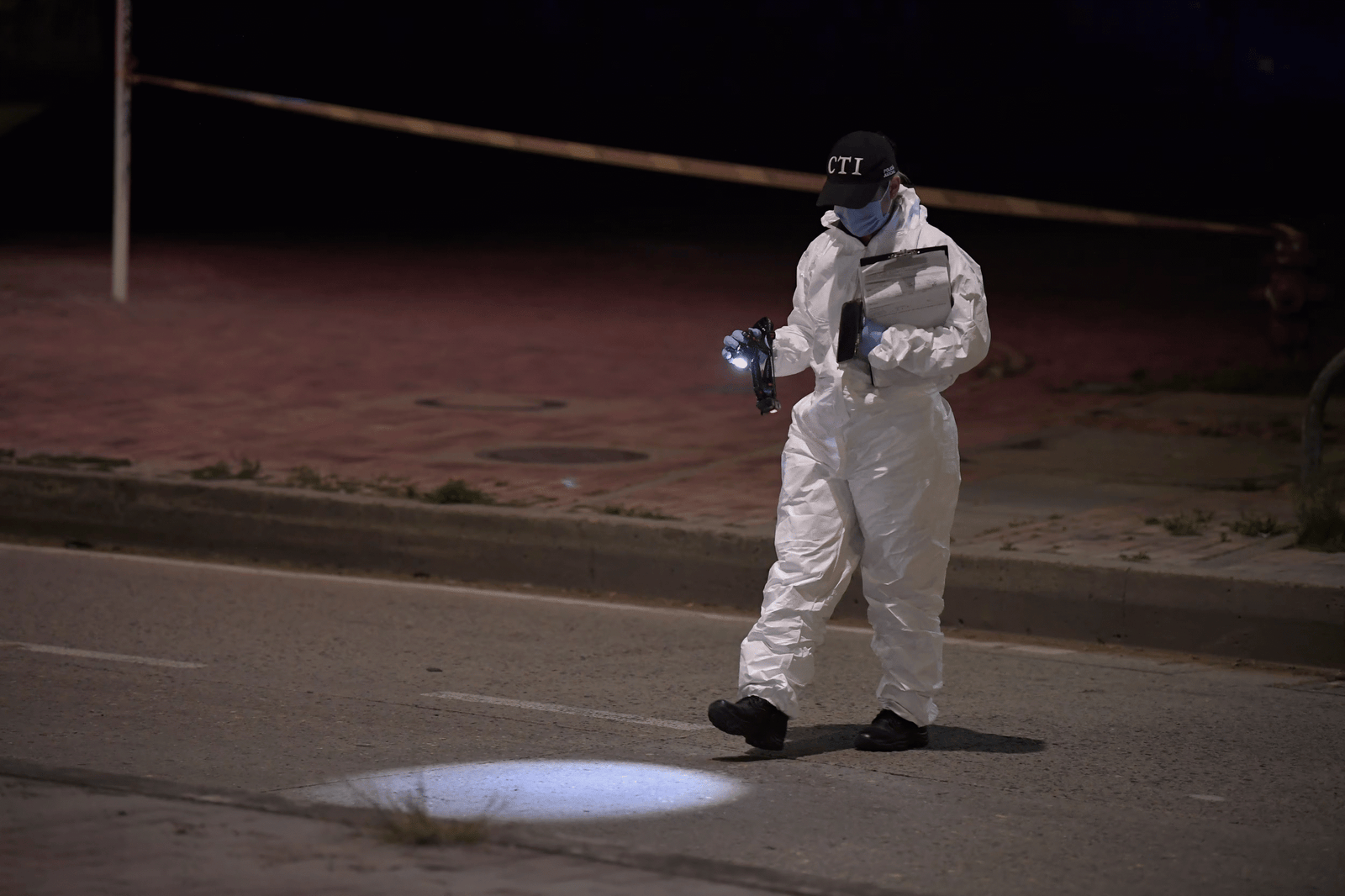 Investigan asesinato de adolescente LGBT hallado con presuntos signos de tortura en Medellín