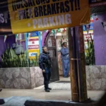 Mujer trans resulta gravemente herida tras agresión con arma punzocortante en hotel de Zona Centro